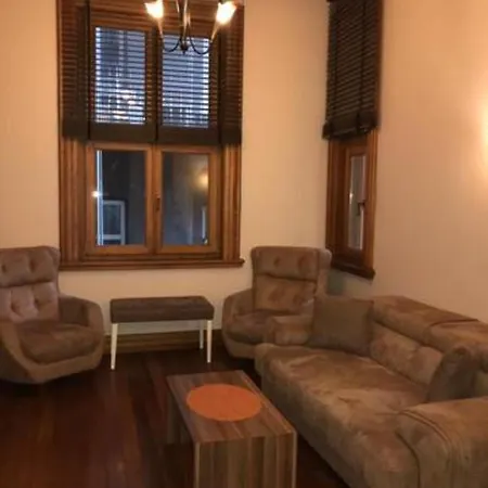 Aslan Apartament *